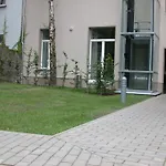 Lodge Friedrichshain
